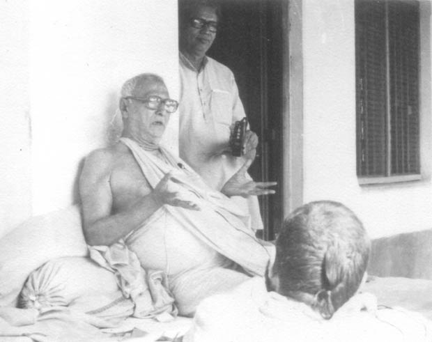 Подношение на Вьяса-пуджу 1961