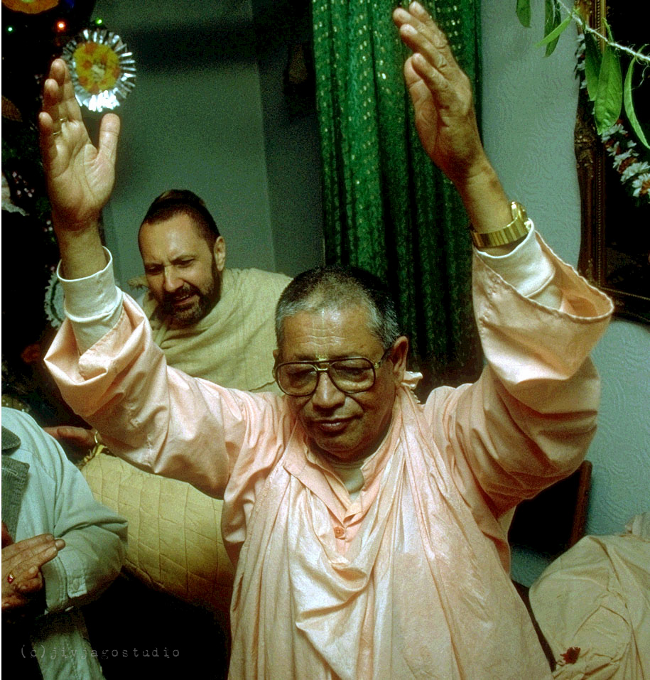 Семена Кришна-премы