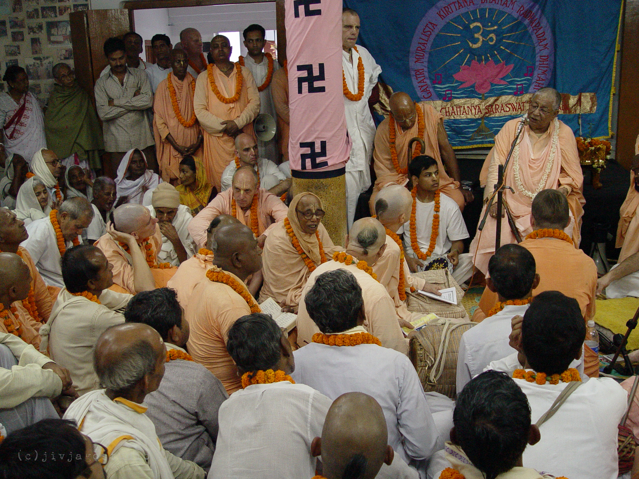 Флейта Кришны I Песня лотосных стоп Радхарани