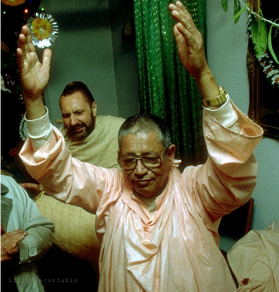 Служение Кришне —  это лучшее явление в нашей жизни